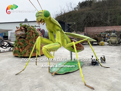 6M จำลอง Animatronic แมลง Animatronic Mantis อุปกรณ์สนามเด็กเล่น