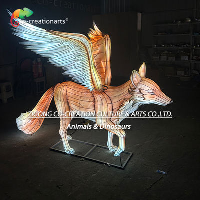 ราคาดี โคมไฟประติมากรรมรูปสุนัขจิ้งจอกเรืองแสงขนาดใหญ่ ขนนก ปีกสีฟ้าครามและสีขาว ออนไลน์